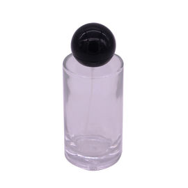 設計贅沢な香水瓶は高い等級の黒亜鉛合金の香水の帽子をおおいます