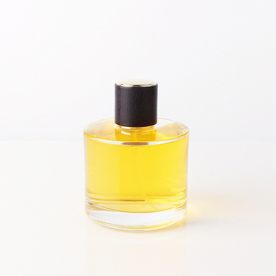購入 50ml 100mlの円柱透明なガラス香水スプレーのびんの化粧品の補助的な瓶ガラスの香水瓶 online manufacture