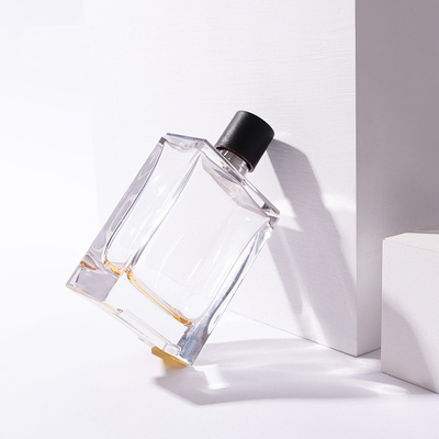 購入 100ml zamzkのプラスチック帽子の正方形のスプレーの空のびんの携帯用化粧品のびんが付いている創造的な香水瓶のガラス ビン online manufacture