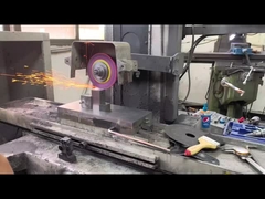 プロフェッショナルな亜鉛合金香水キャップ工場、金型カスタマイズ進行中